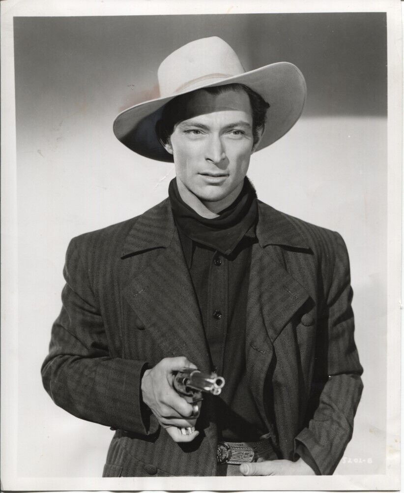1961 Press Photo Actor Lee Van Cleef as Jesse James Studio City Television