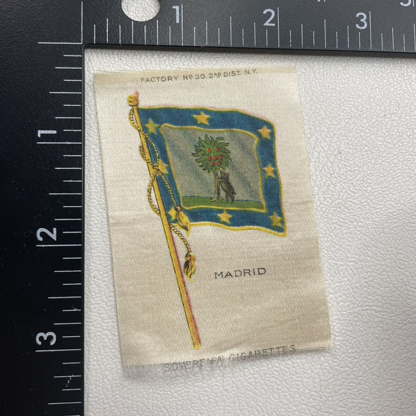 Vtg c 1910s MADRID SPAIN FLAG Silk Cigarette Tobacco Premium 20E5