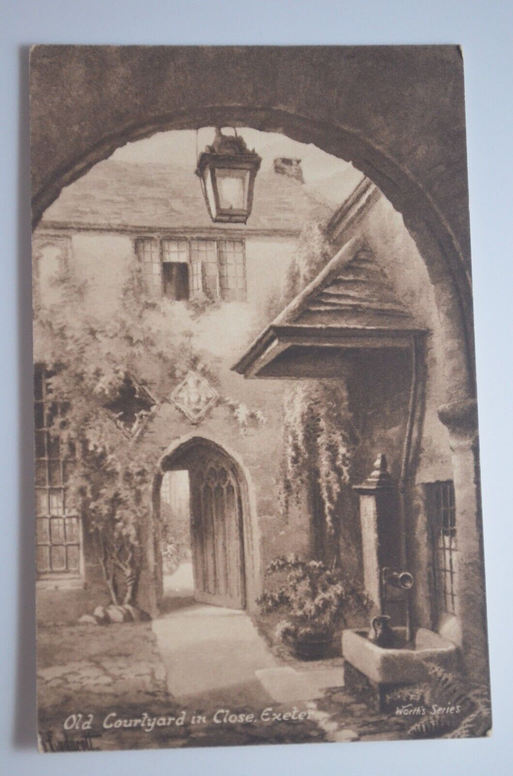 Old Courtyard in Close, Exeter (Devon, England) Postcard (UNPOSTED)