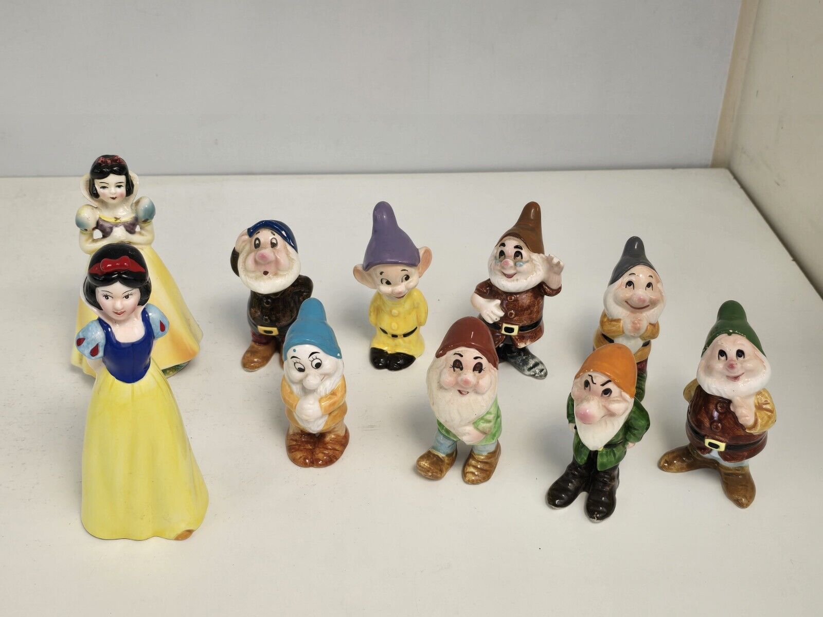 Vintage Walt Disney Snow White & the Seven Dwarfs Porcelain Figurines Japan Lot
