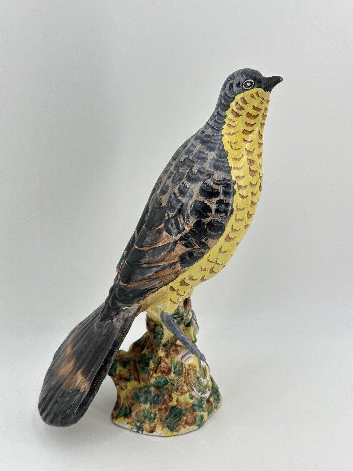 Vtg Italian Ceramic Bird Statue figurine, marked GBG Italy 11\
