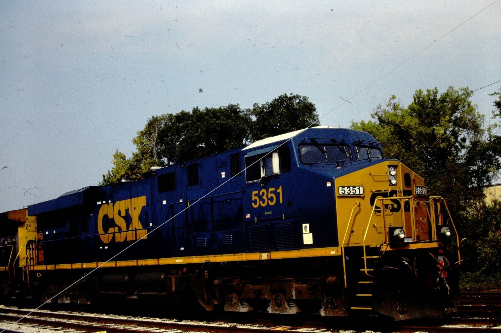 CSX es44dc # 5351 original railroad slide