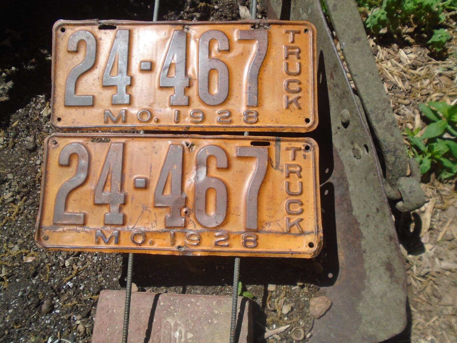 Missouri 1928 Truck License Plate pair, Model A, Ford, vintage