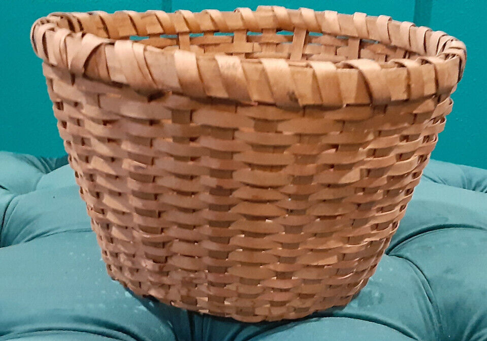 Ho-Chunk/Winnebago Antique Basket