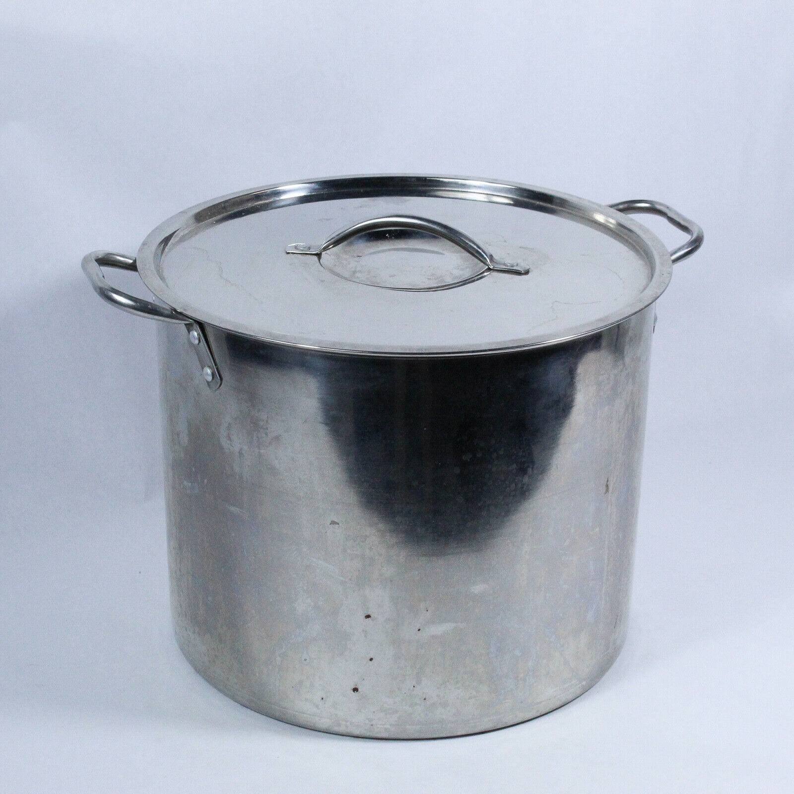 Vintage Large Stockpot Handles With Lid Silver Toned Kitchen 10.75 Inches Tall
