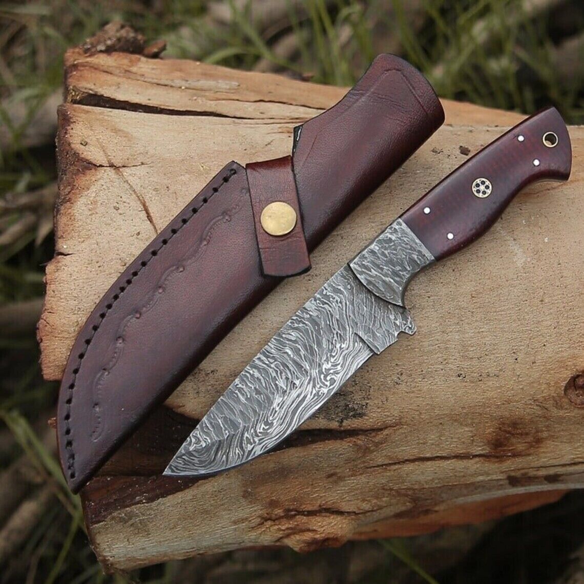 Stunning handmade Camping , Survival Knife, Christmas Presents, Hunting Knife