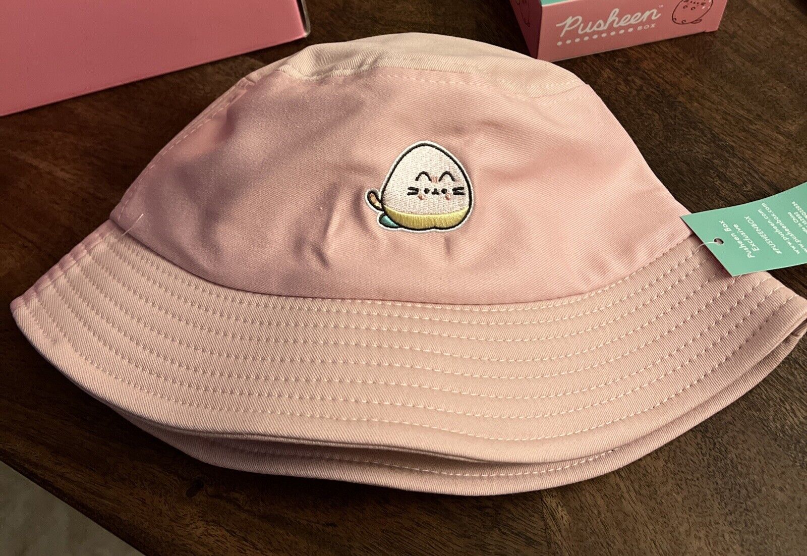 Pusheen the Peach Bucket Hat Summer 2024 Exclusive Fruits NEW with Tags