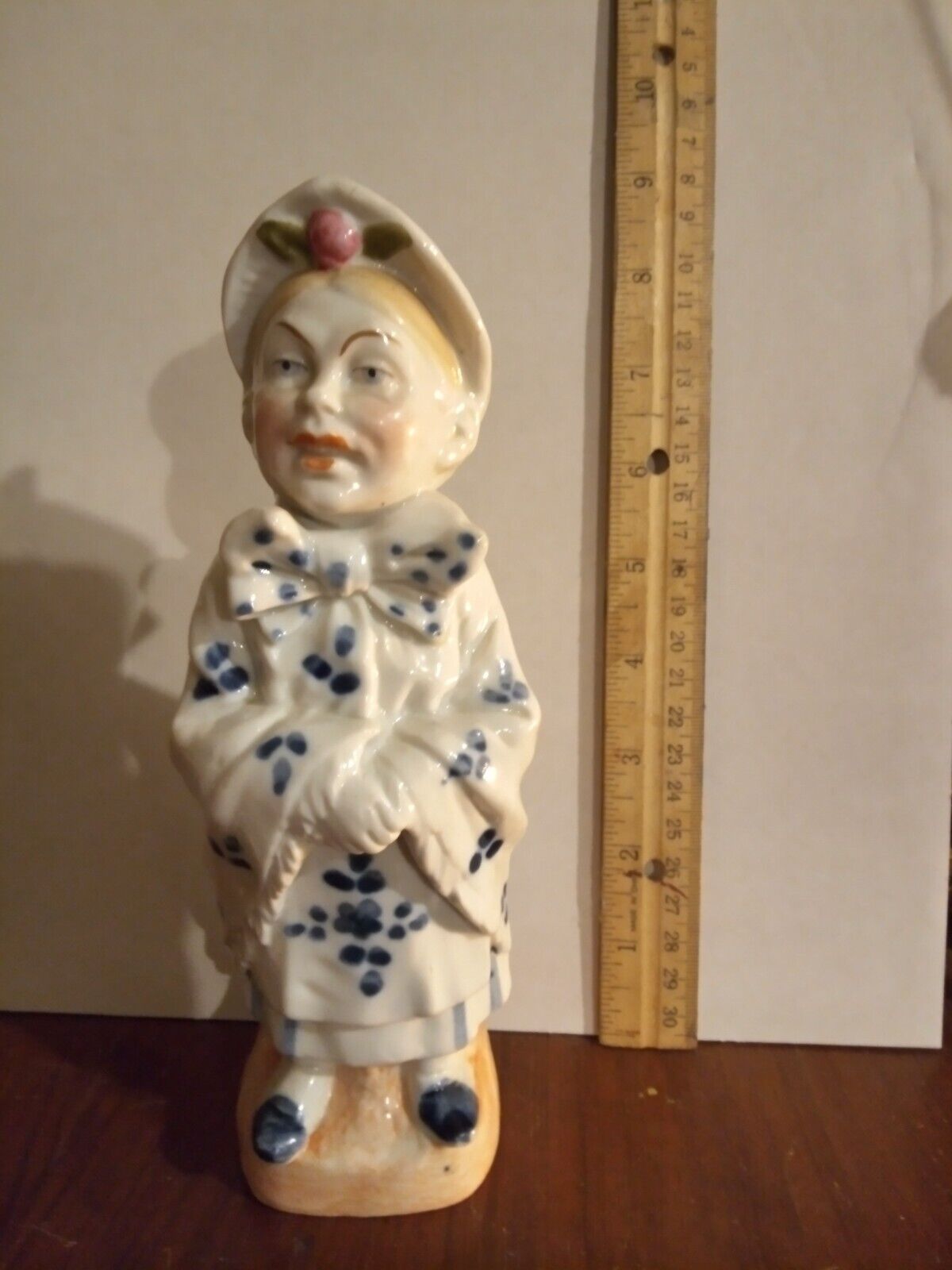 antique german caricature figurine porcelain scheib? Sitzendorf? Delft