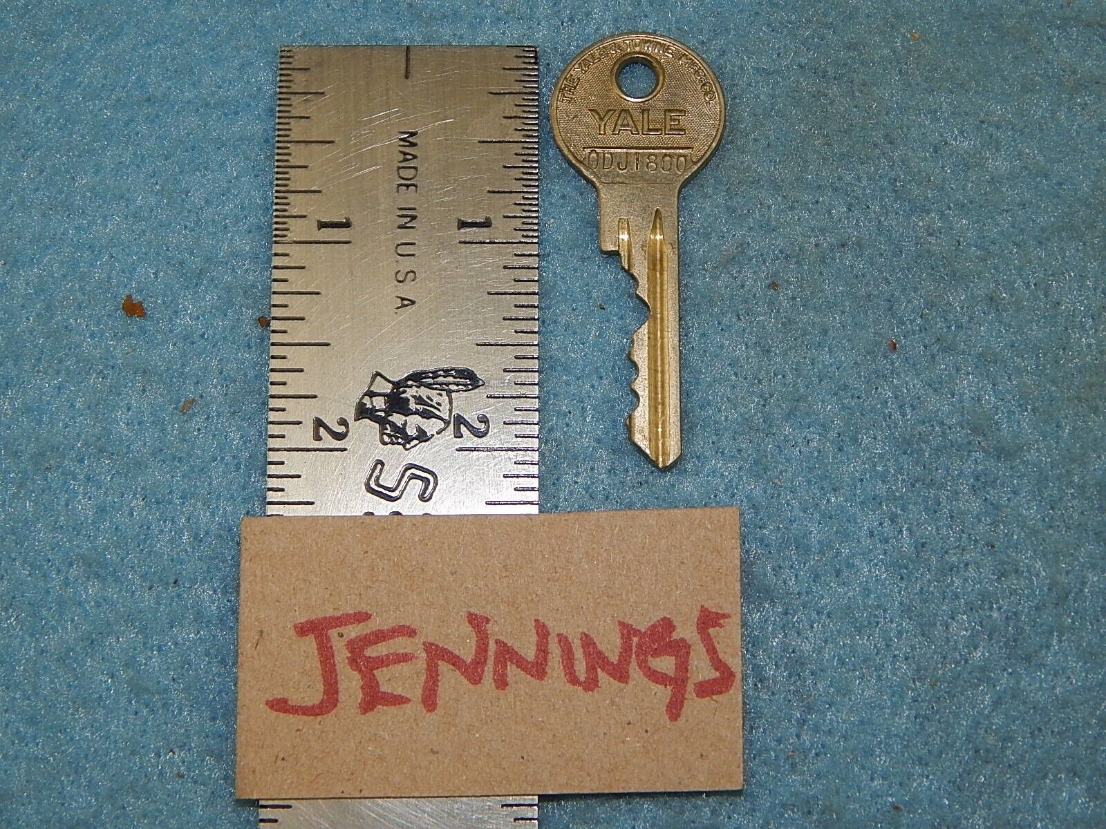 vintage coin operator key: O.D. Jennings & Co. - ODJ 1800 - (Yale)