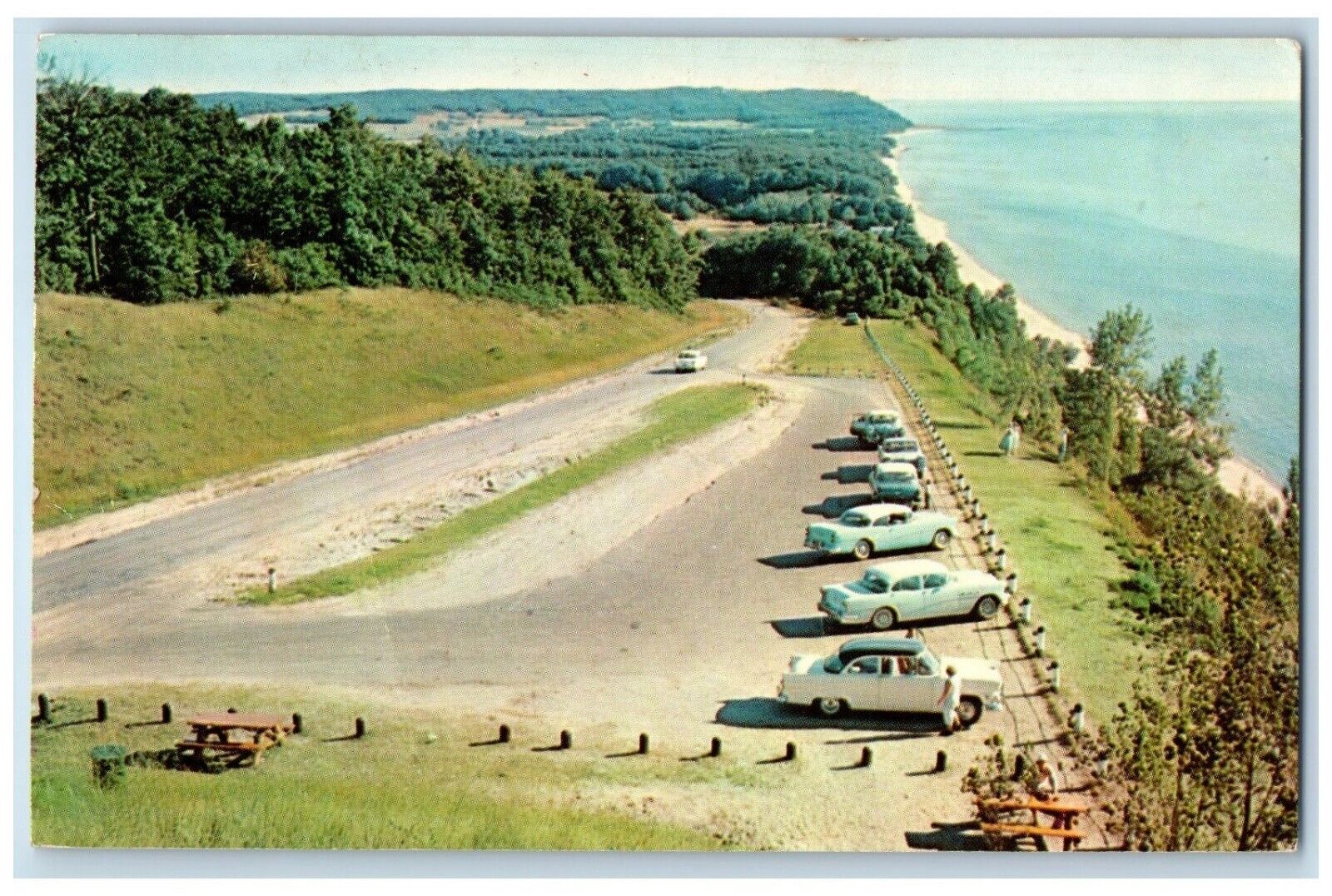 1963 Scenic Turnout Major Attraction Parking Frankfort Michigan Vintage Postcard