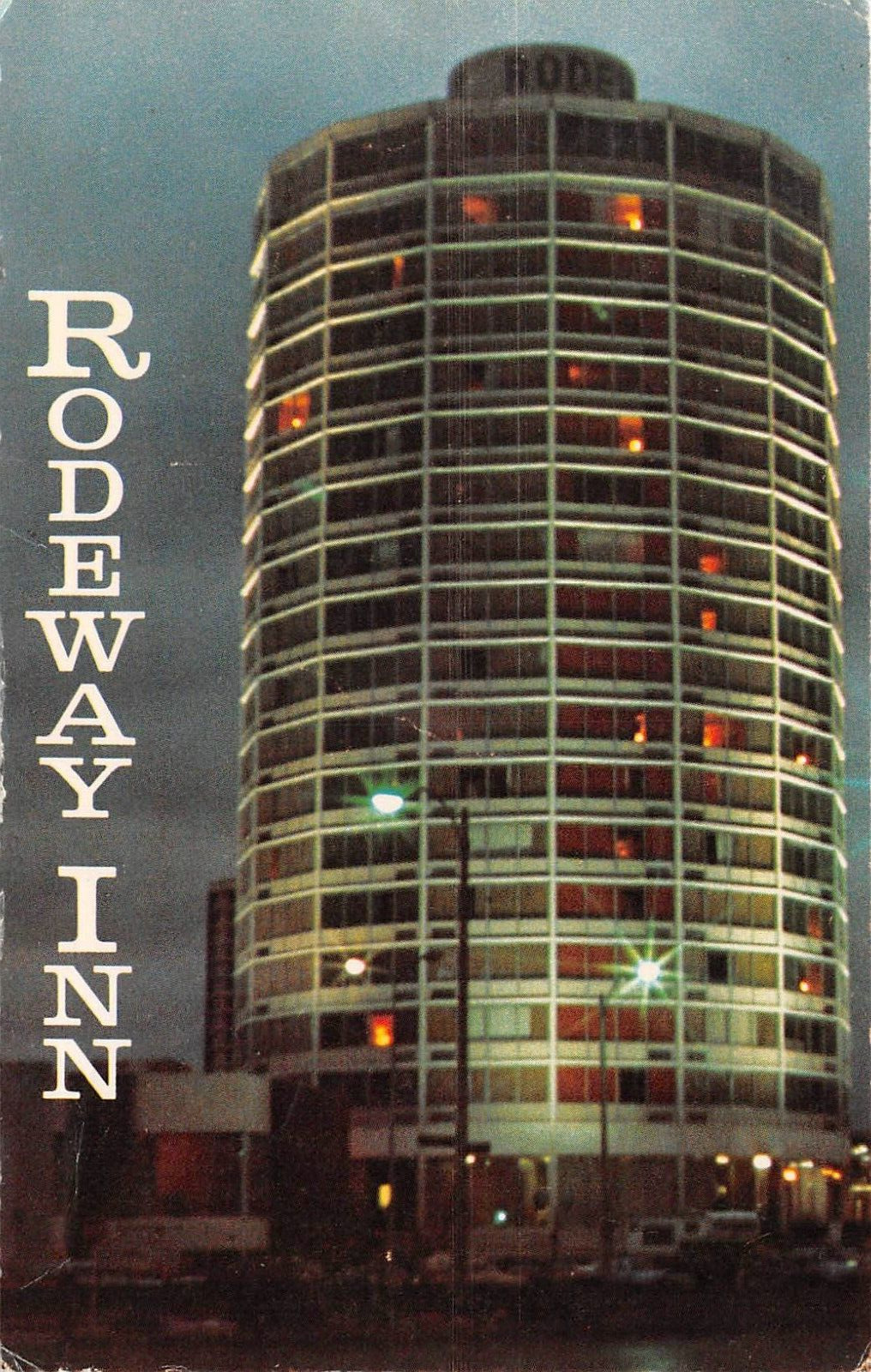 Postcard St. Louis MO Rodeway Inn Downtown 1970s Hotel