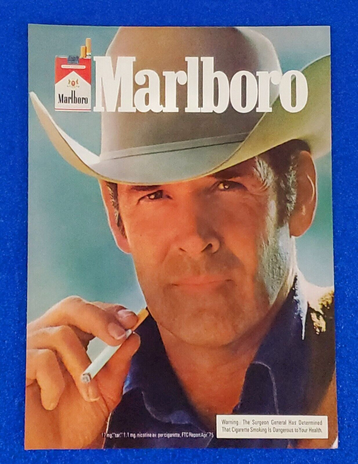 1976 MARLBORO MAN CIGARETTE ORIGINAL COLOR PRINT AD AMERICAN CULTURAL ICON 1970s