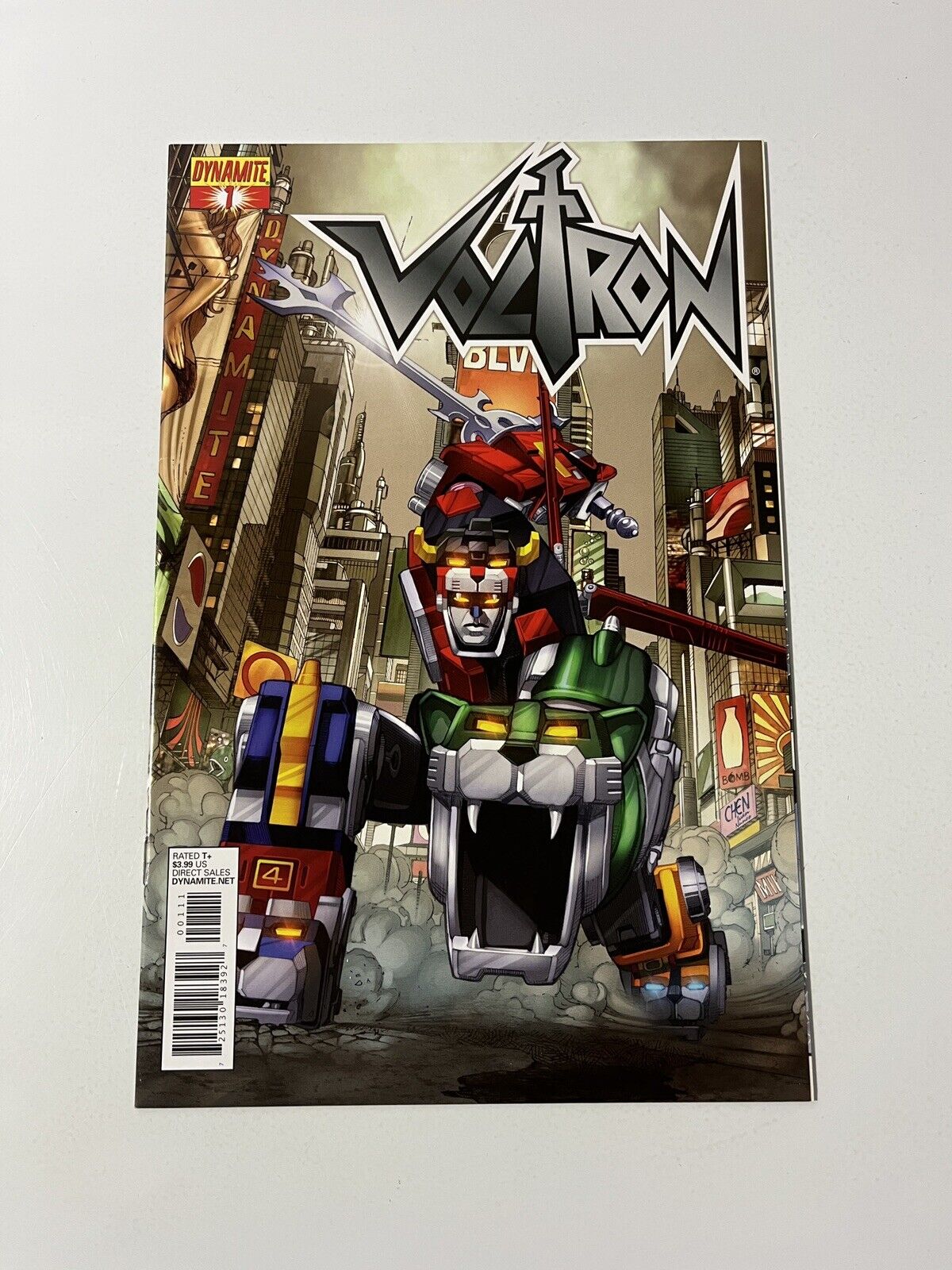VOLTRON #1 CHEN Color Variant Dynamite Comics 2011 Cover C