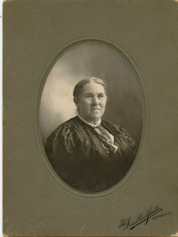 Antique Photo - Centralia, Illinois - Lady W/Scarf