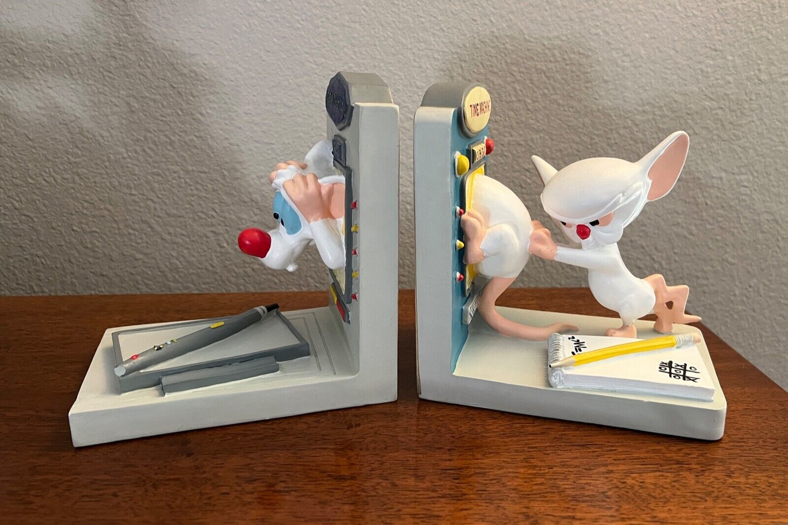 Pinky and the Brain Animaniacs Time Machine Bookends Vintage Warner Bros 1996
