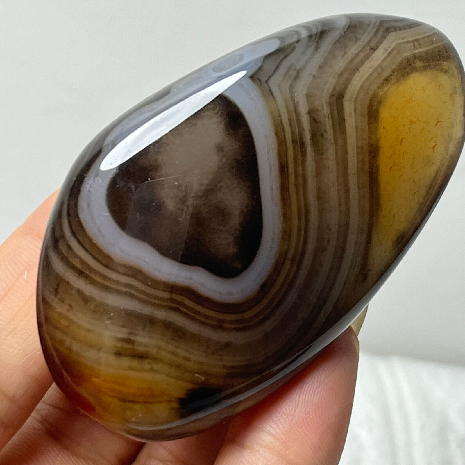 TOP 76G Natural Polished Silk Banded Lace Agate Crystal Madagascar c67
