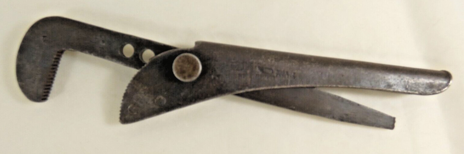 Vintage Footprint 698 Adjustable Pipe Wrench Spanner Made in England 7\