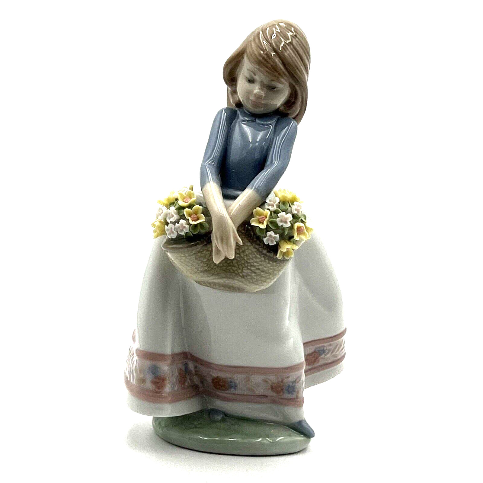 Lladro #01005467 May Flowers - NEW Copyrighted and Issued in 1987-Original Box