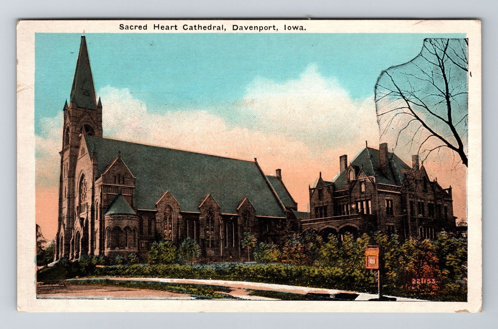 Davenport IA-Iowa, Sacred Heart Cathedral, Vintage Postcard