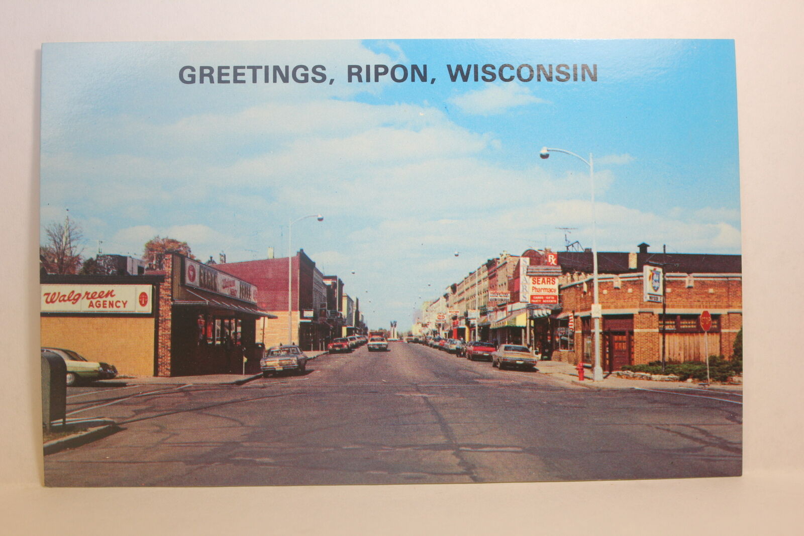 Postcard Greetings From Ripon WI O21