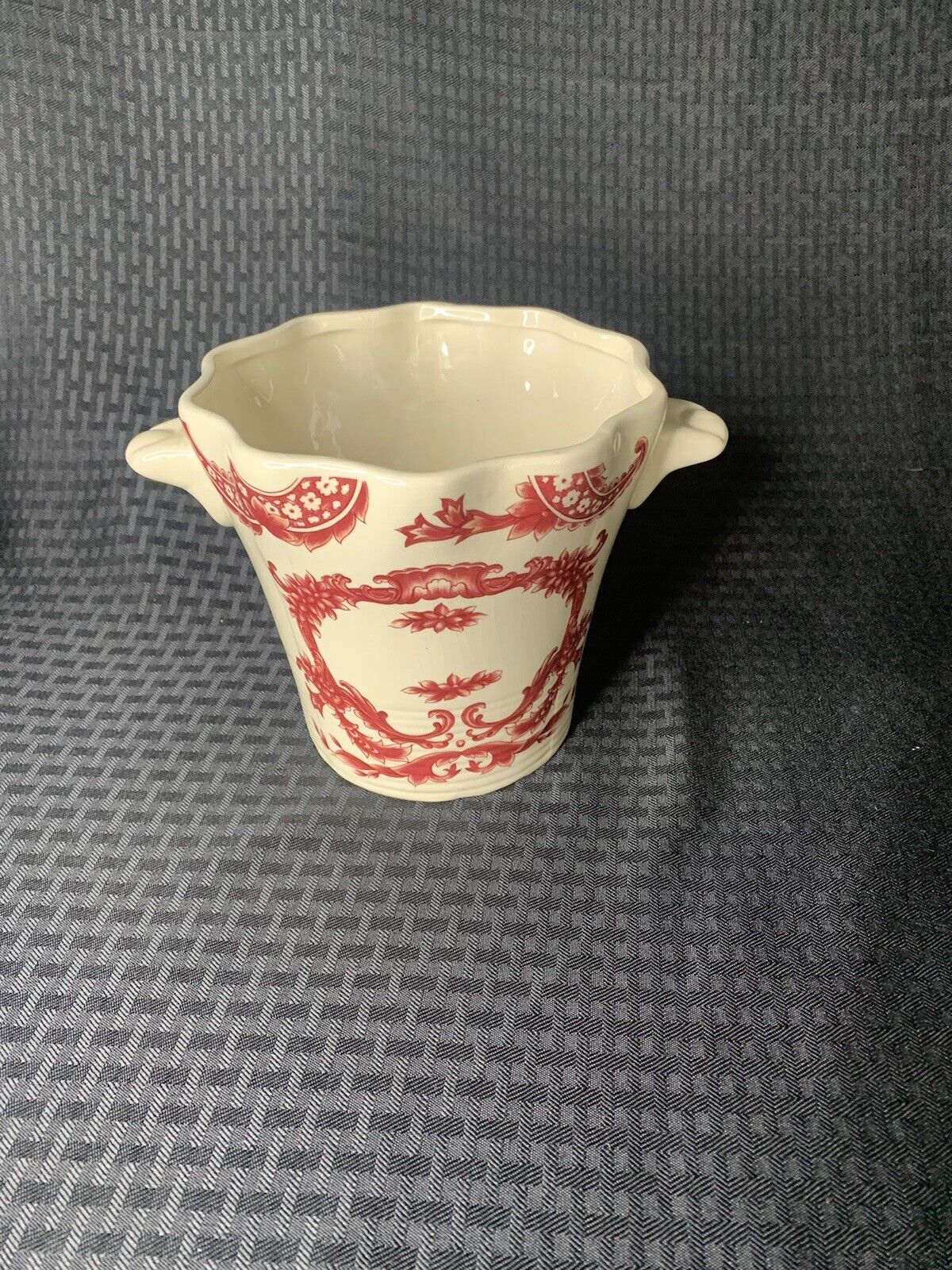 Vtg Bloom Rite Vase/Planter White/Red Oriental Floral Ceramic W/Handles 6.5 x 9