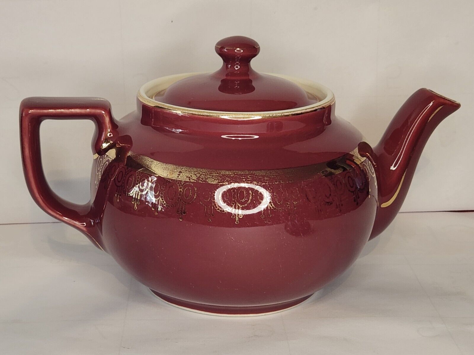 Vintage HALL 6 Cup Burgandy and Gold Trimmed Teapot, #013, Made in U.S.A.