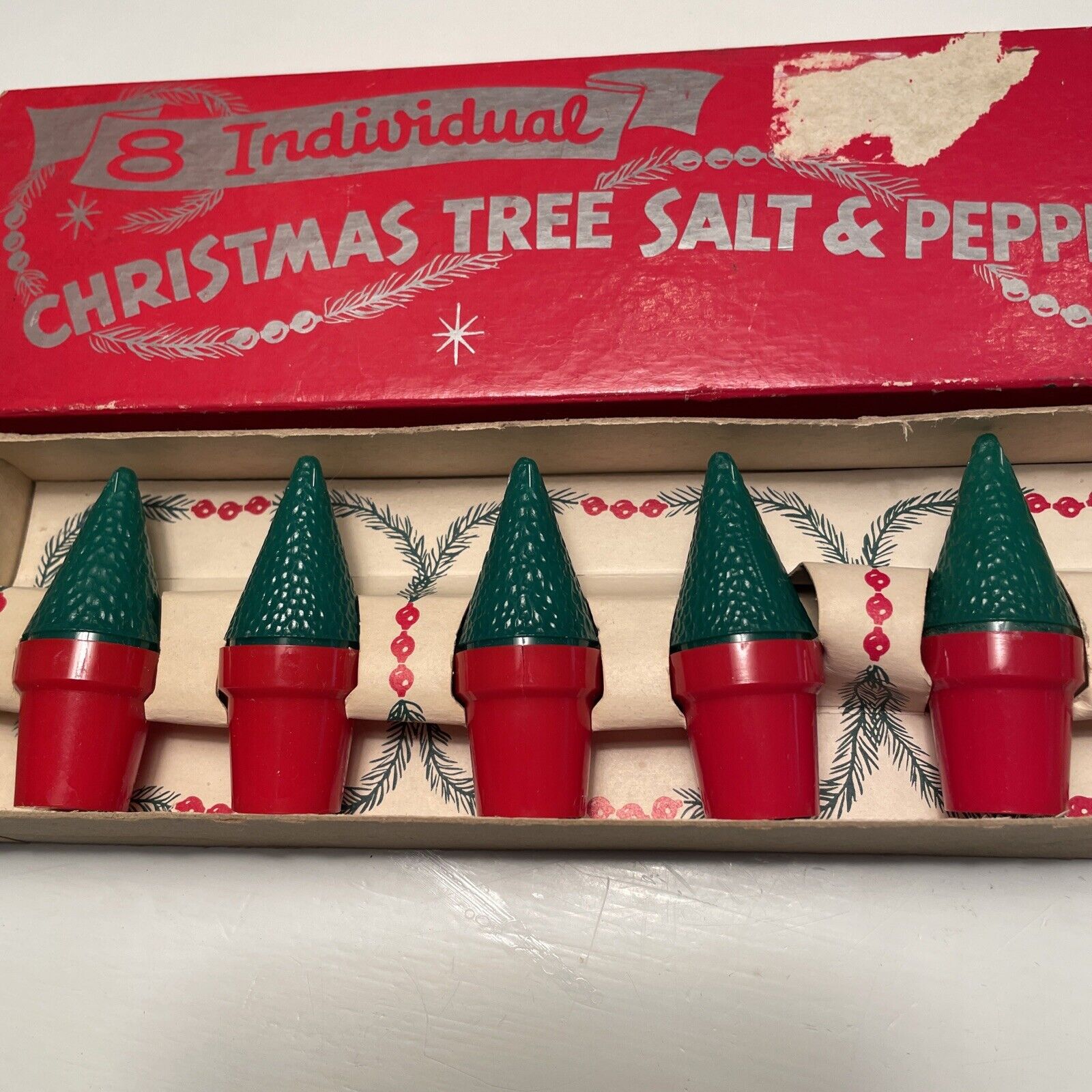 Vtg 50’s/60’s Christmas Tree Salt Pepper Hard Plastic Shakers (5) Original Box