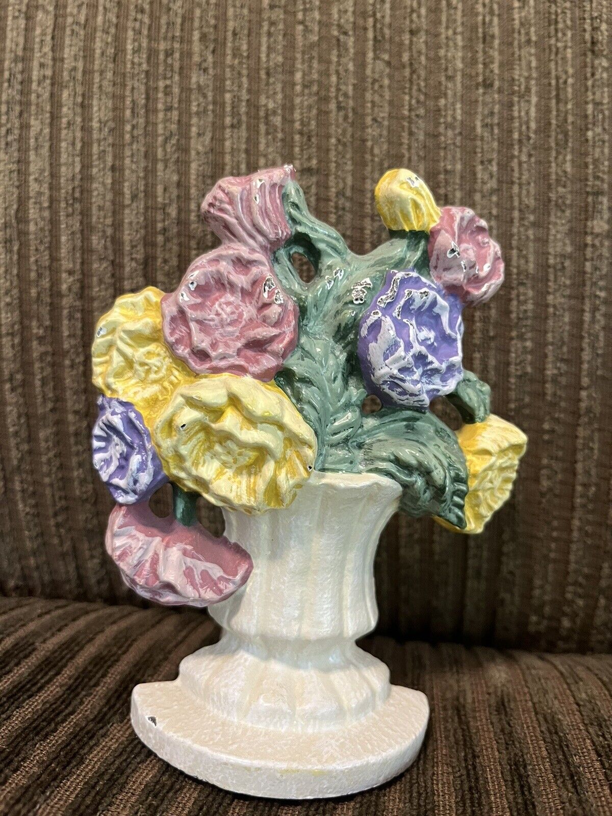Vintage Cast Iron Flower Bouquet Vase Urn Door Stop/Bookend Cottage Shabby  Chic