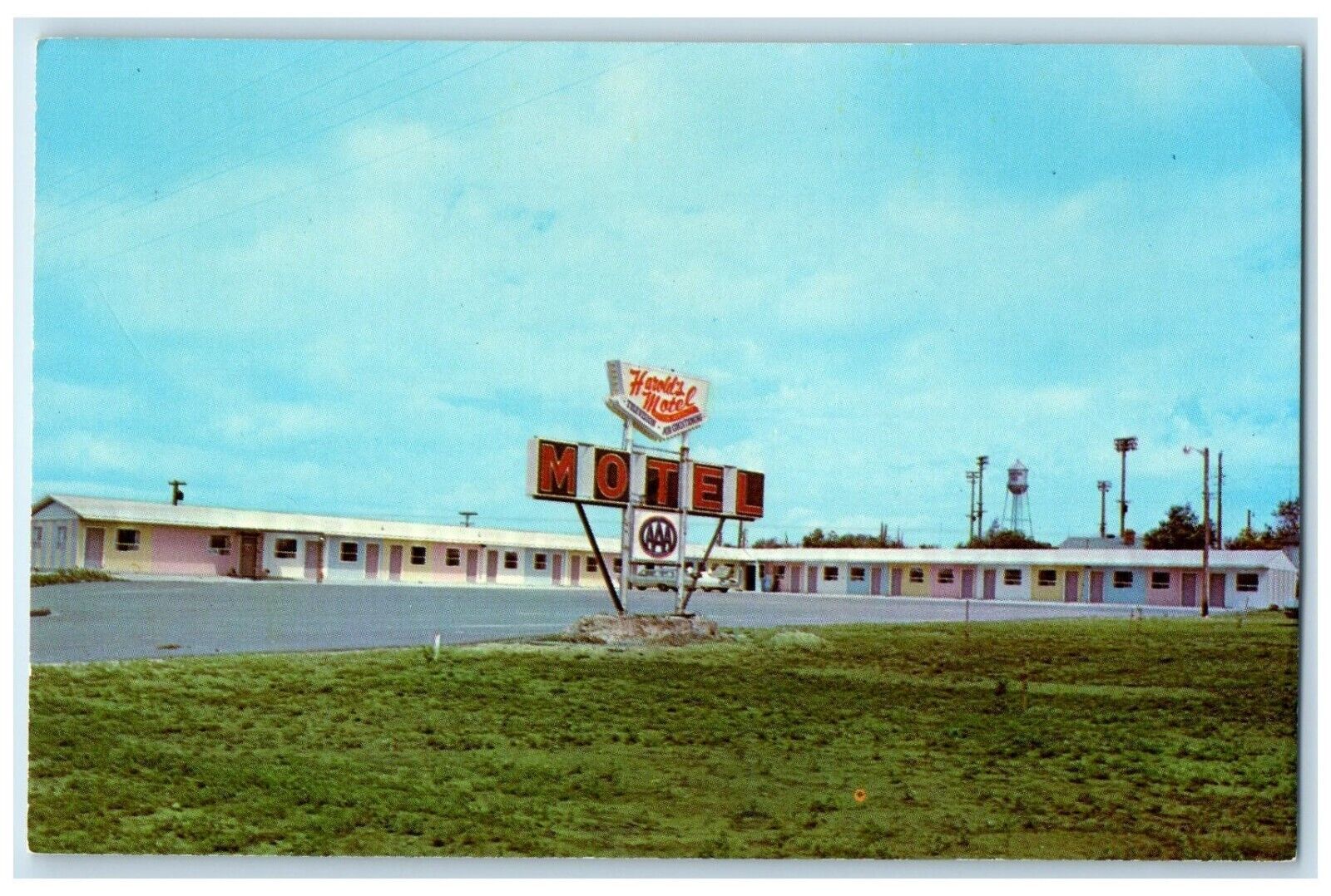 c1960 Harold\'s Motel Exterior Building Martin South Dakota SD Vintage Postcard