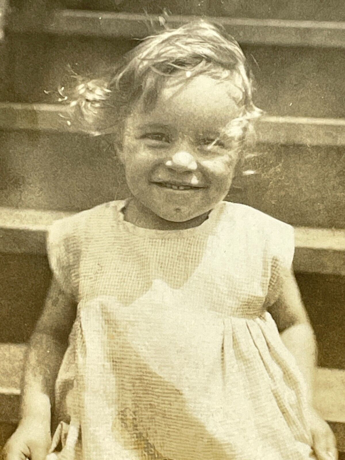 VD Photograph Girl Portrait Smiling Happy 1930-40\'s 