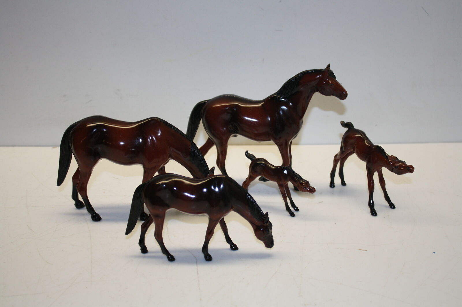 Vintage Hartland Lot of 5 Horses - Stallion, Mare, (2) Foal, Colt  - GC