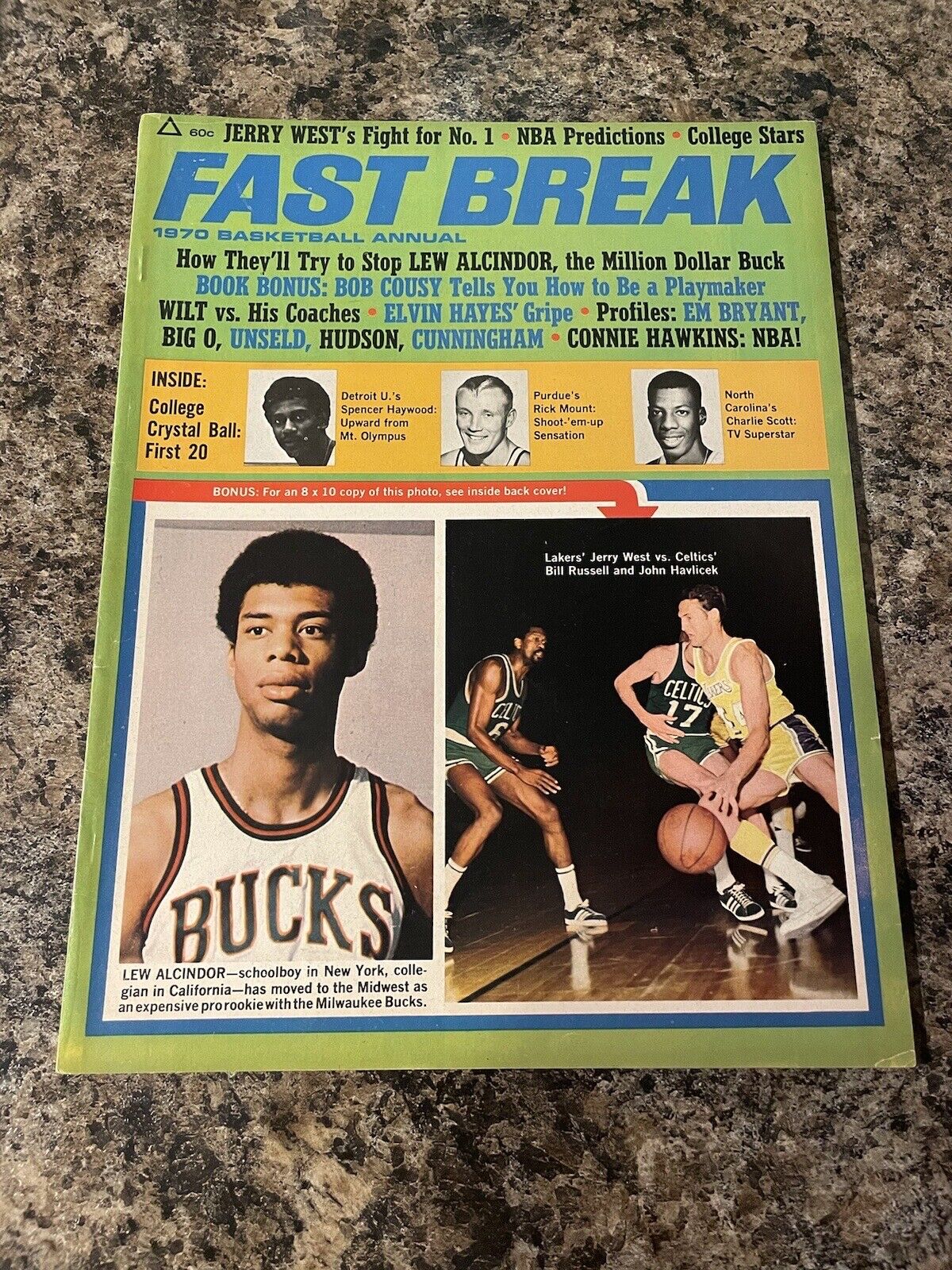 1970 Fast Break Basketball Magazine. Lew Alcindor, Jerry West