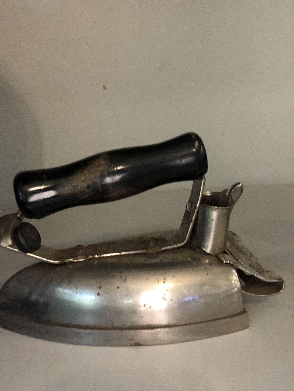  1930s HOTPOINT Model R Electric Iron, No Cord