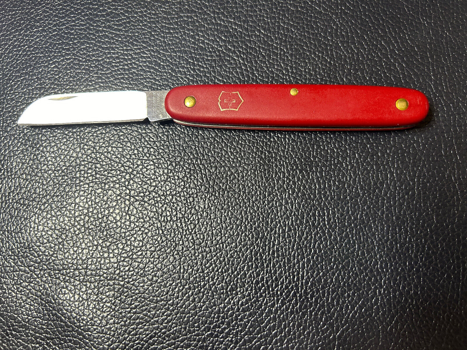 Victorinox GARDENER Swiss Army Knife Nylon - 100mm - Red