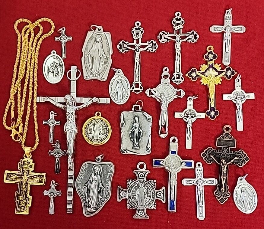 CHRISTIAN Catholic Silver Plated Lot Of  24 Medals & CROSS 