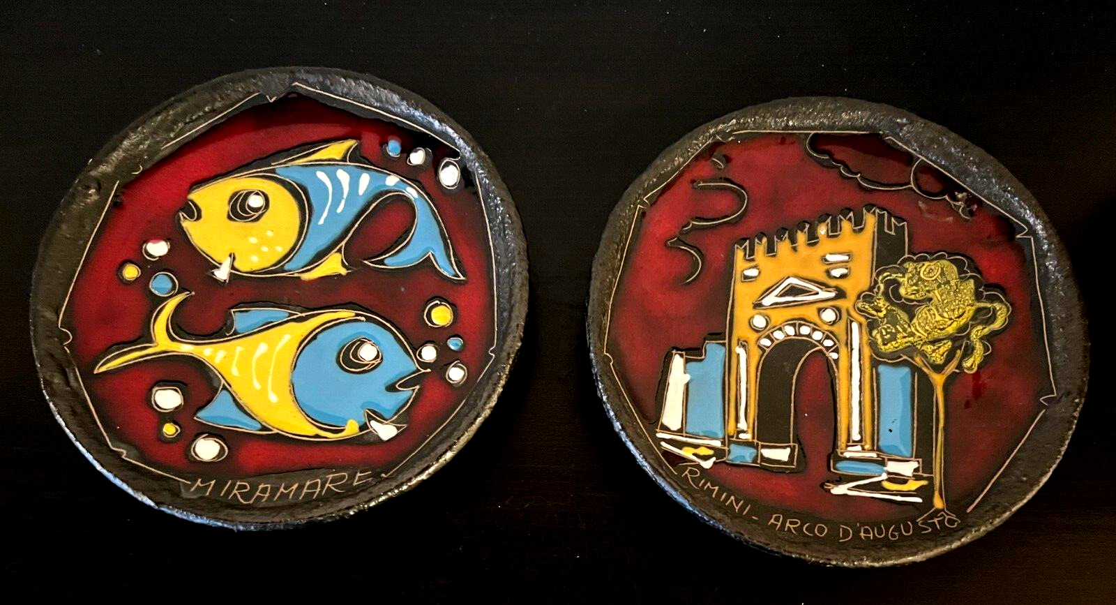 Vintage Mid Century MCM LOT of 2 Art Pottery Plates Decor Italy Fish Arch 6\