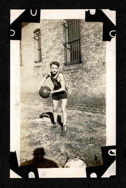 1920s BASKETBALL PLAYER SNEAKERS HIGH TOPS WINDOW w/BARS OLD/VINTAGE PHOTO- K8