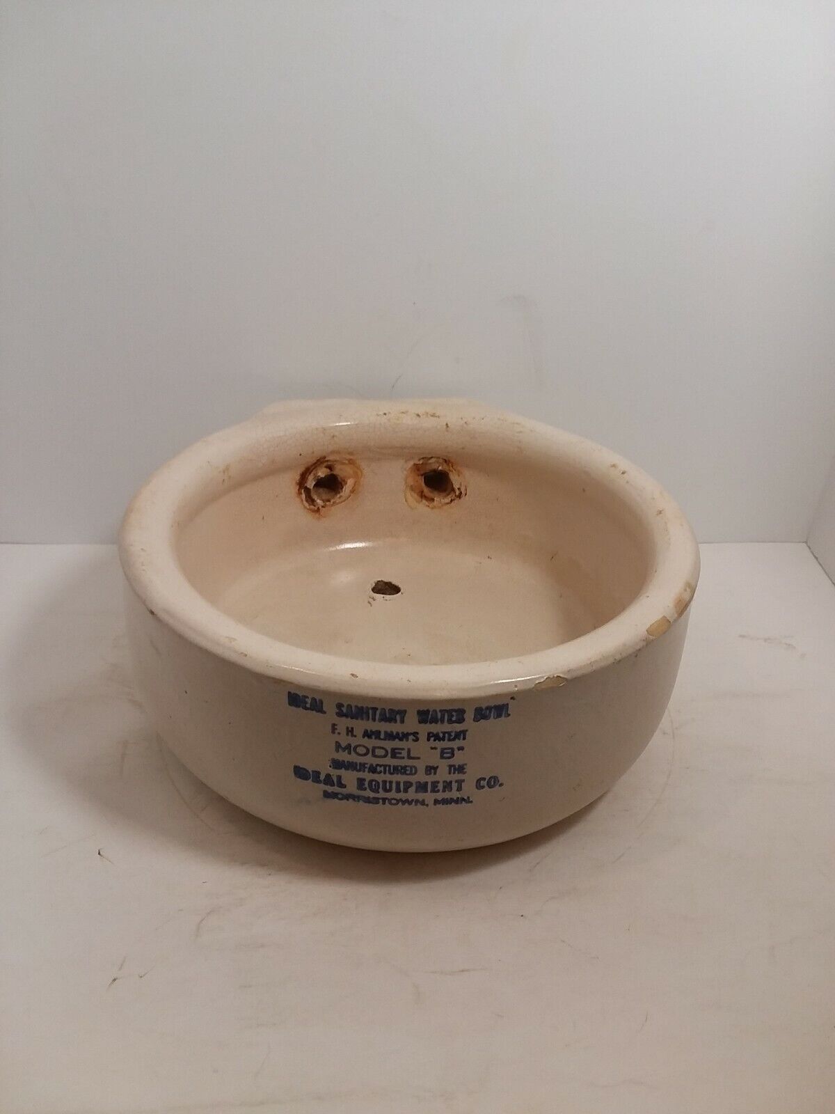Antique Ideal Sanitary Water Bowl Stoneware Original model B morristown min mn
