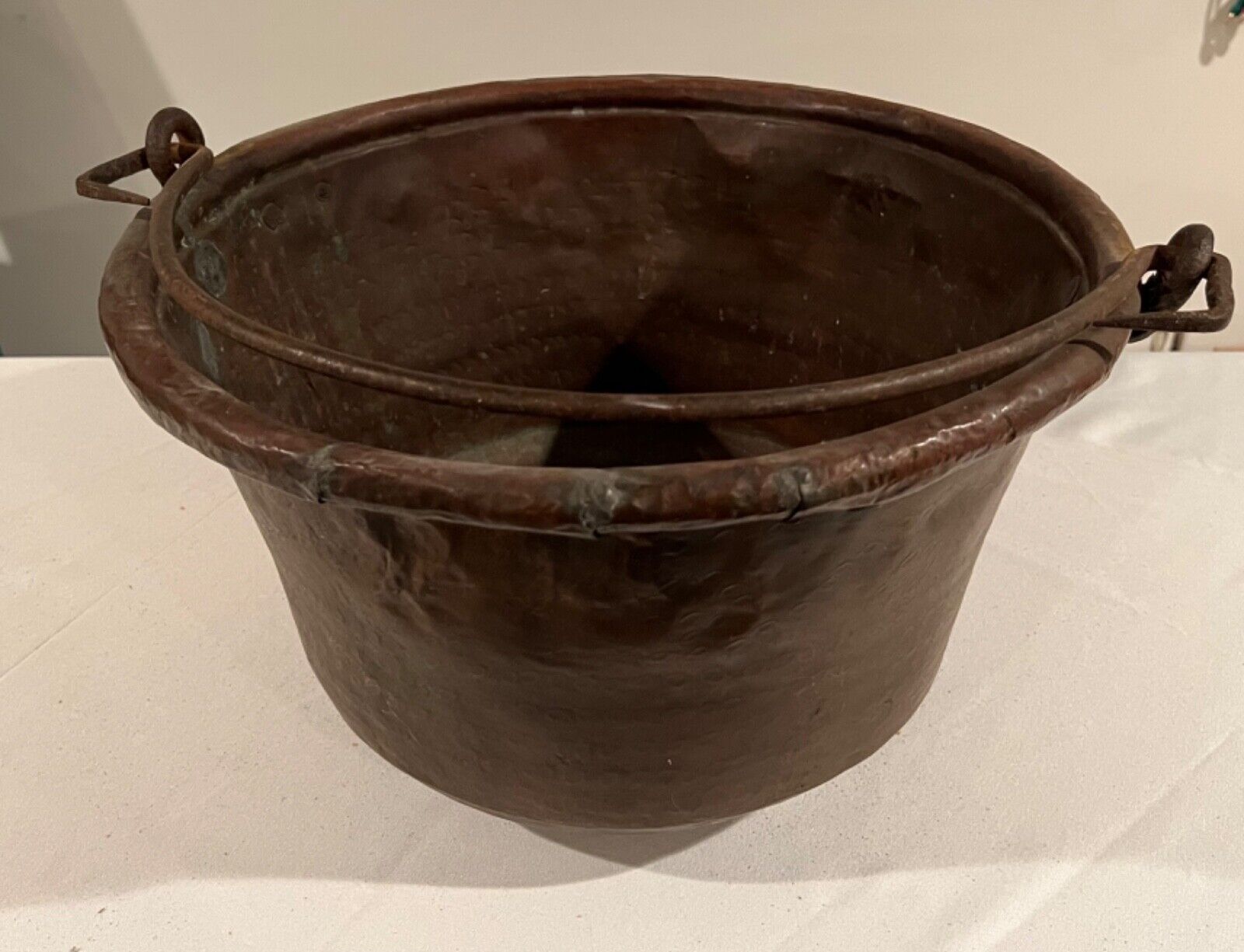 Large Antique Copper Cauldron Pot Kettle w/Hand Forged Iron Handles