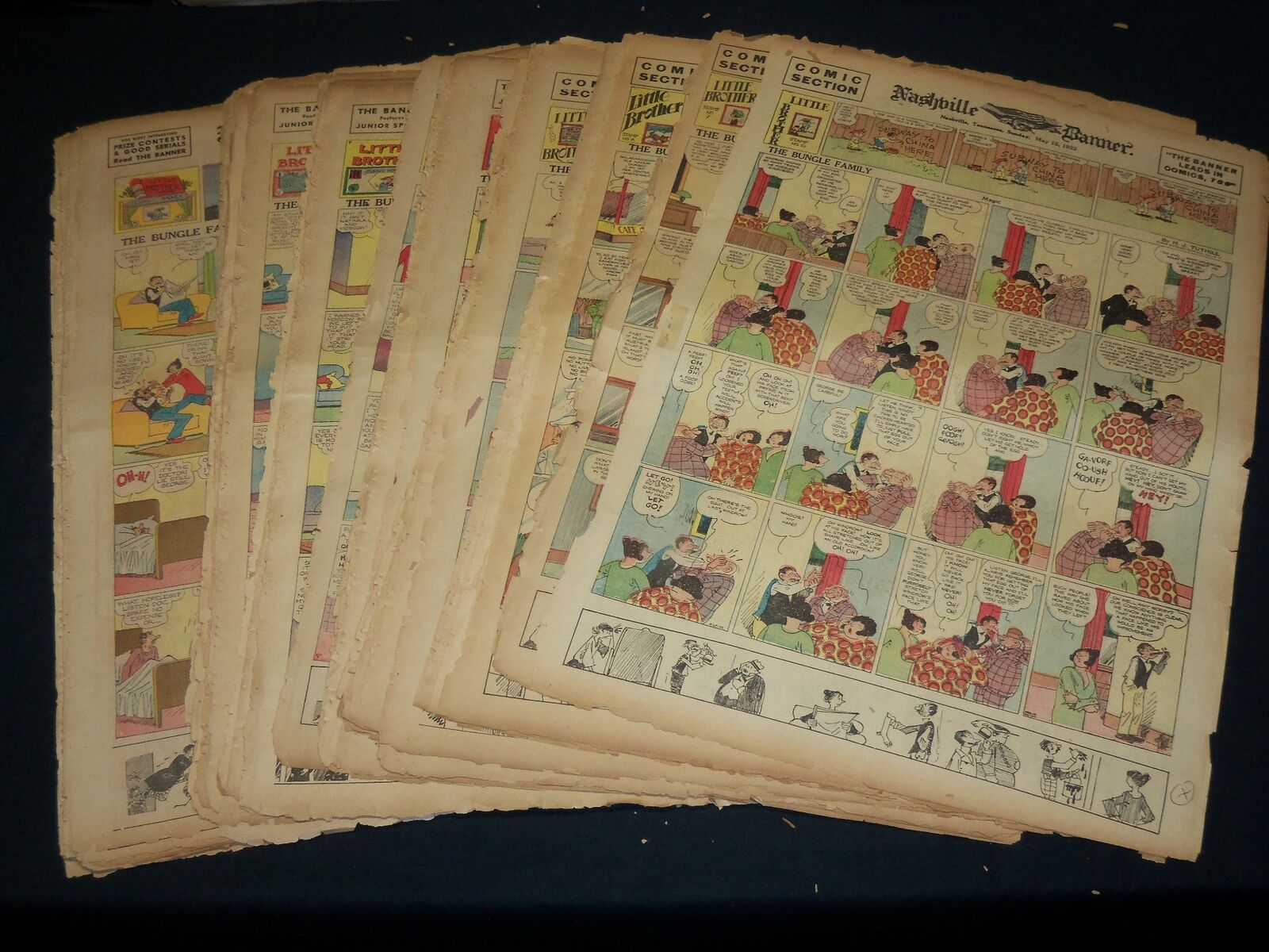 1932-1934 NASHVILLE BANNER COLOR COMICS FRONT PAGES LOT OF 74 - NTL 82K