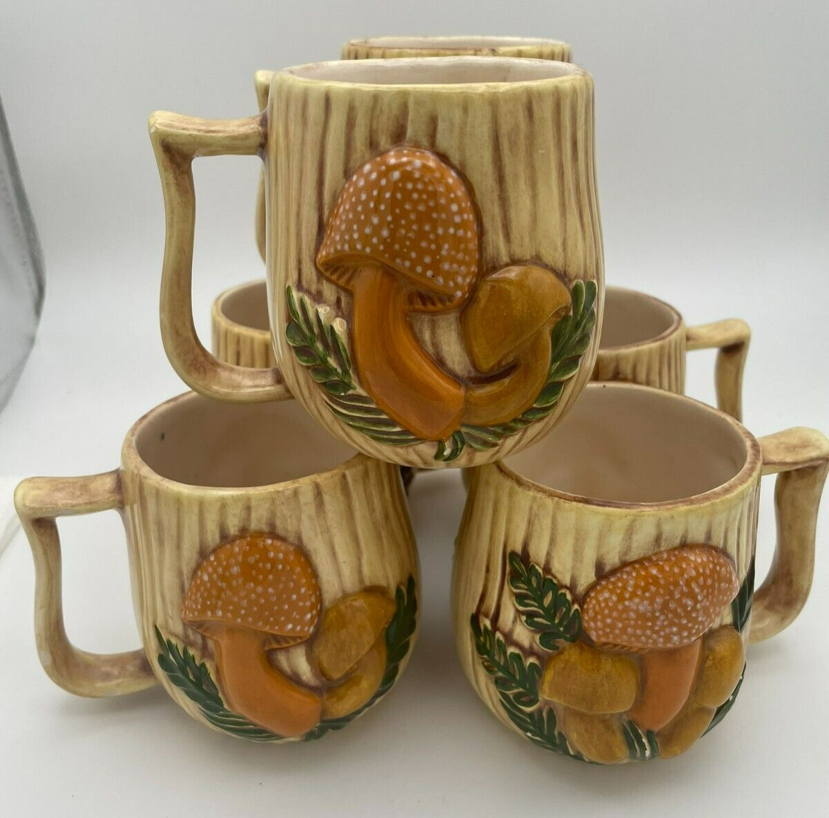 Vntage Arnel\'s MCM Ceramic Mushroom set of 6 Coffee Mugs