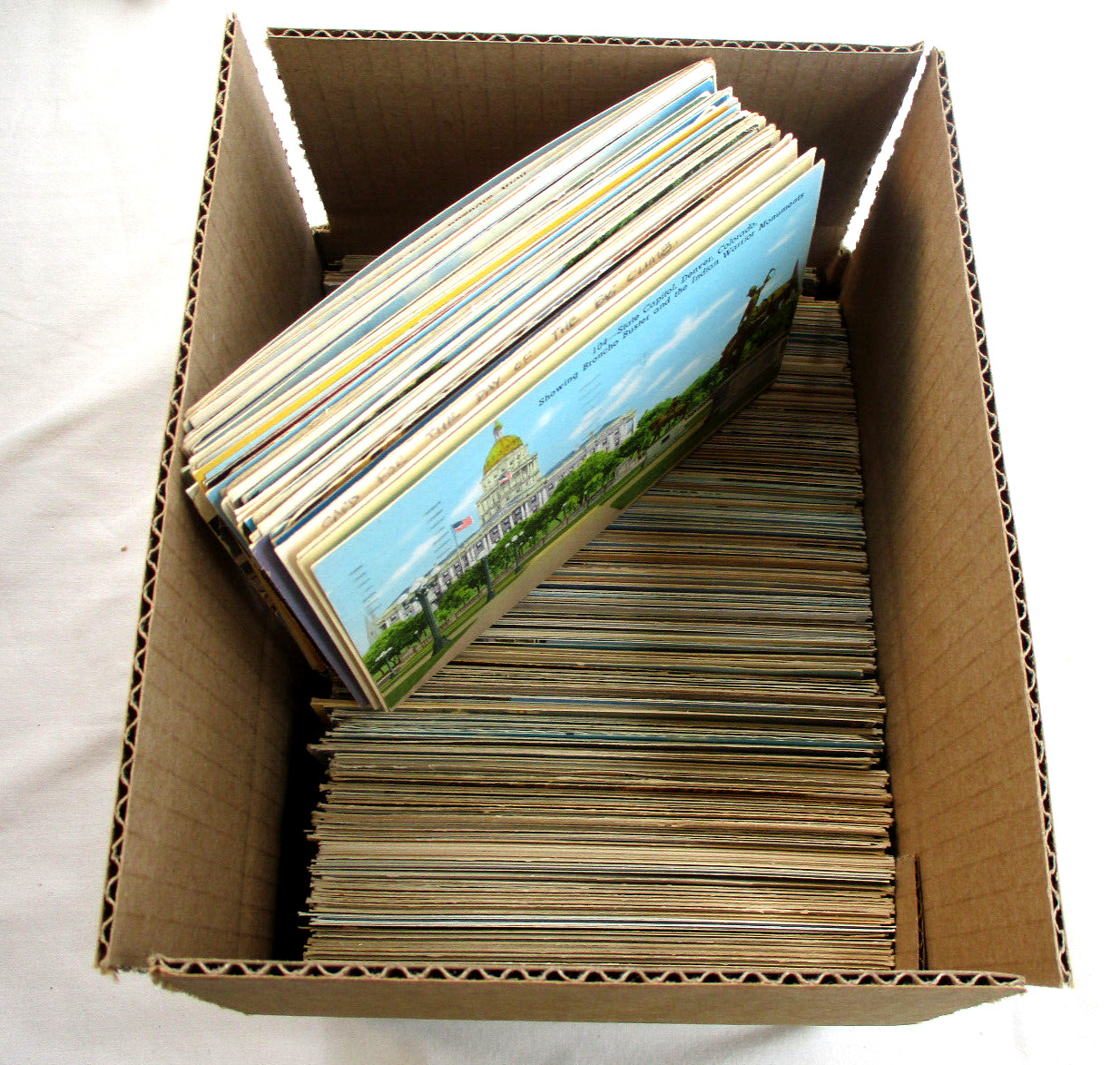 Huge Lot 700 POSTCARDS Mostly US All Eras Cities Greetings Places All Standard