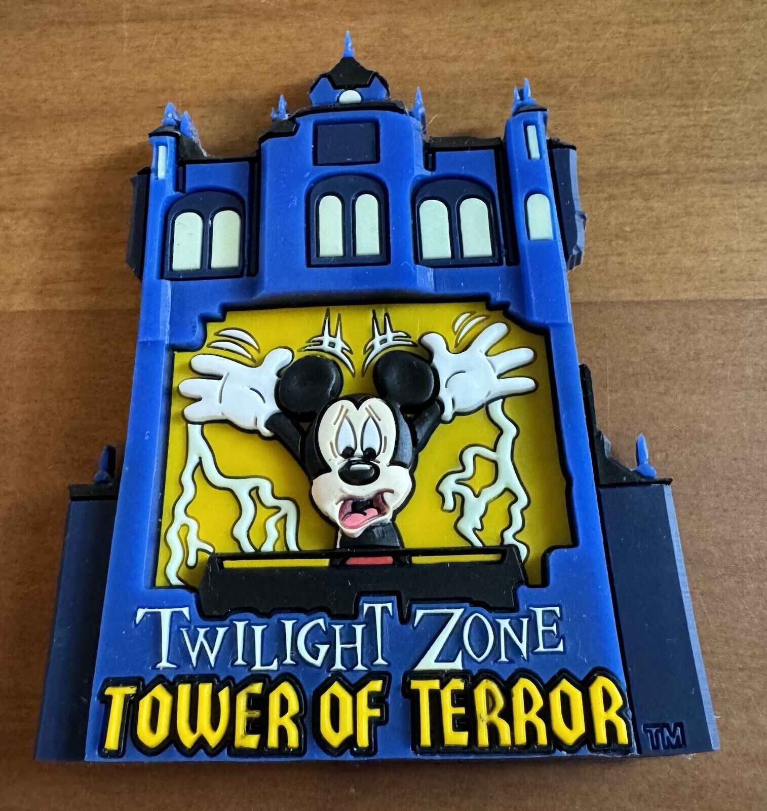 VTG RARE Disneyland Walt Disney World TOWER OF TERROR Mickey Mouse Fridge Magnet