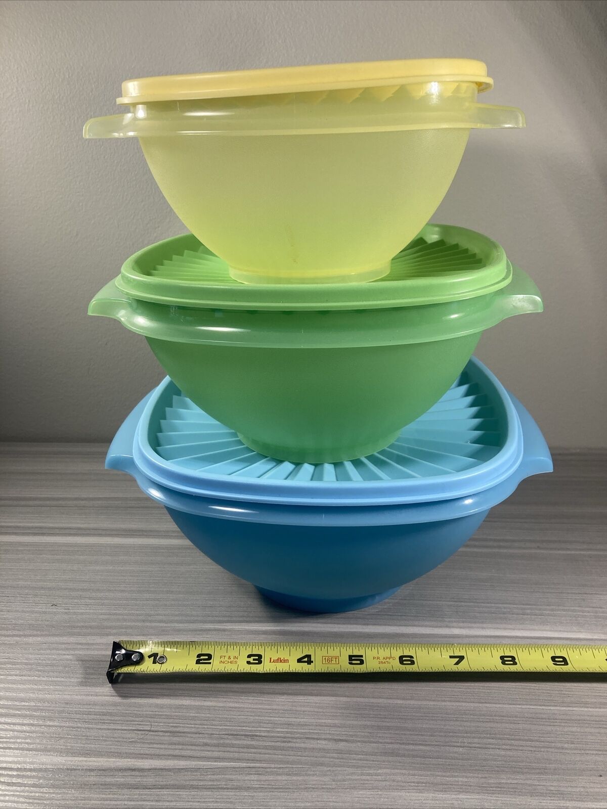 Tupperware Classic Servalier Bowls Set of 3 Multicolor Serving & Mixing New 