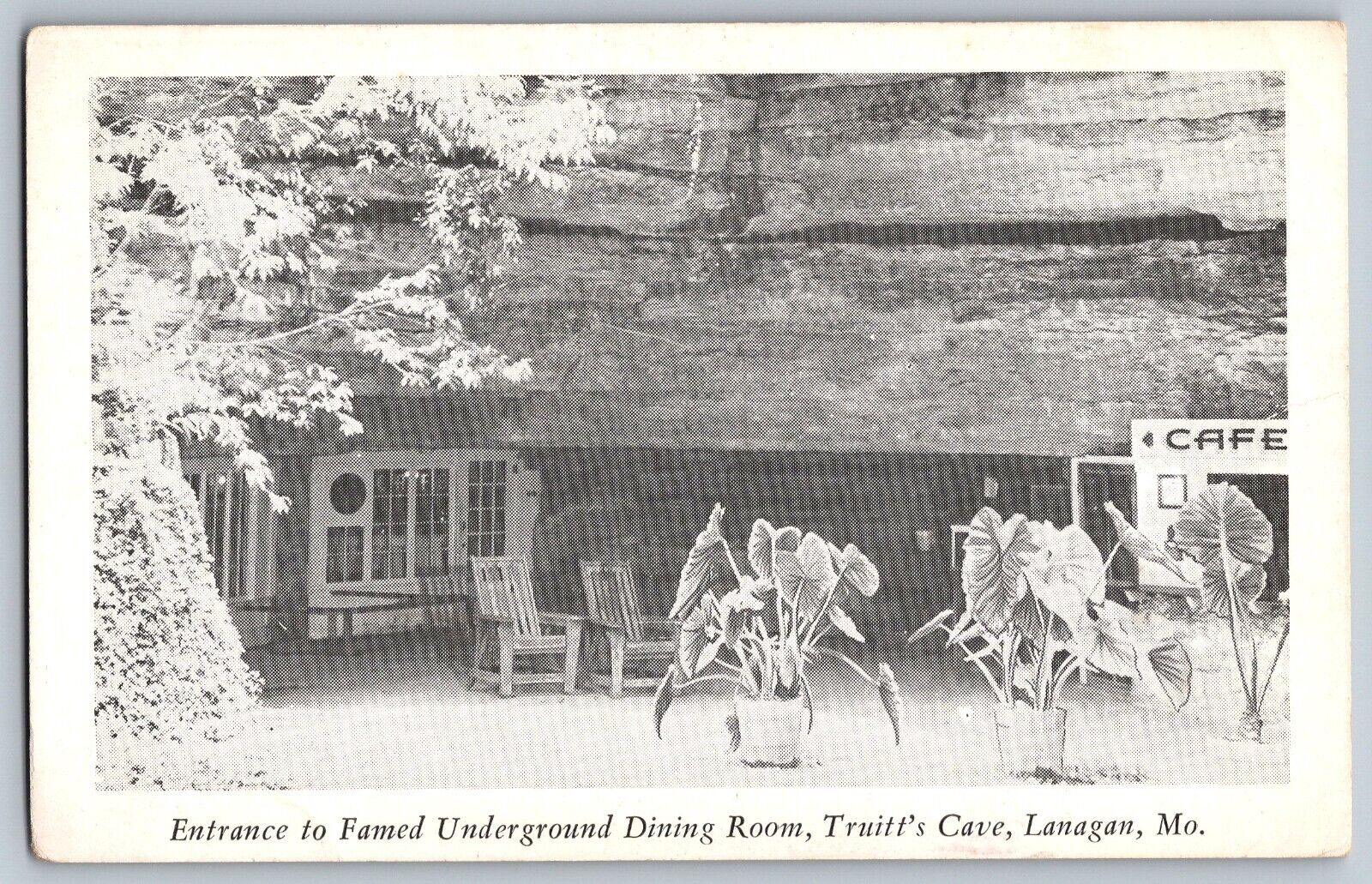 Lanagan, Missouri - Entrance to Famed Underground Dining Room - Vintage Postcard
