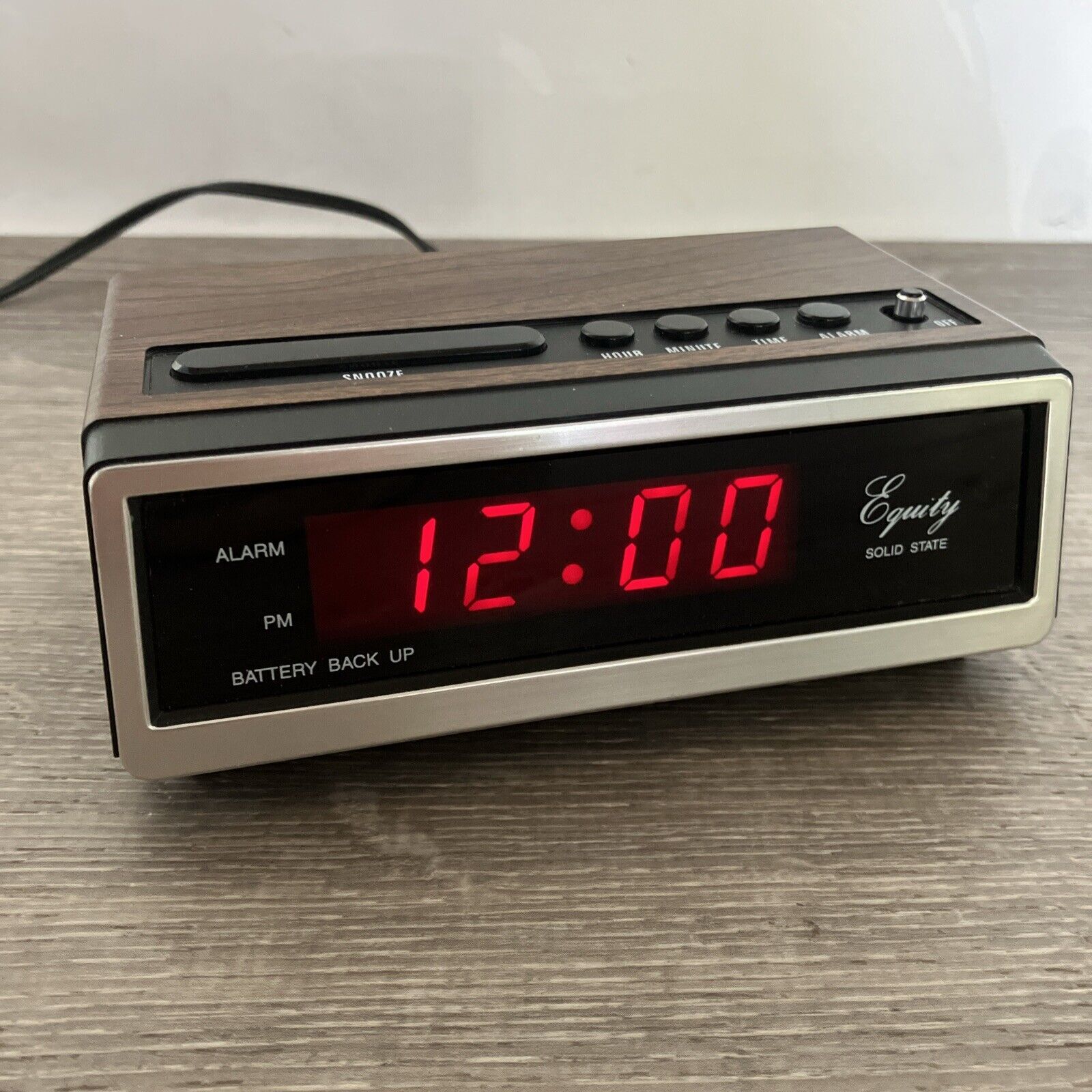 1980 Vintage Equity Digital Alarm Clock  Model 1016 Tested Working Woodgrain