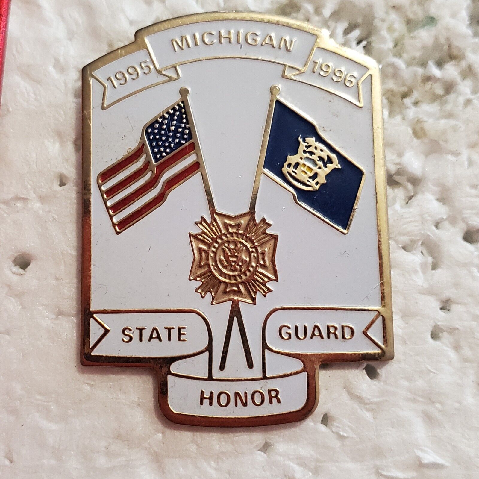 VTG VFW 1995-96 Michigan State Honor Guard Seal Logo Lapel Hat Pin Tie Tac