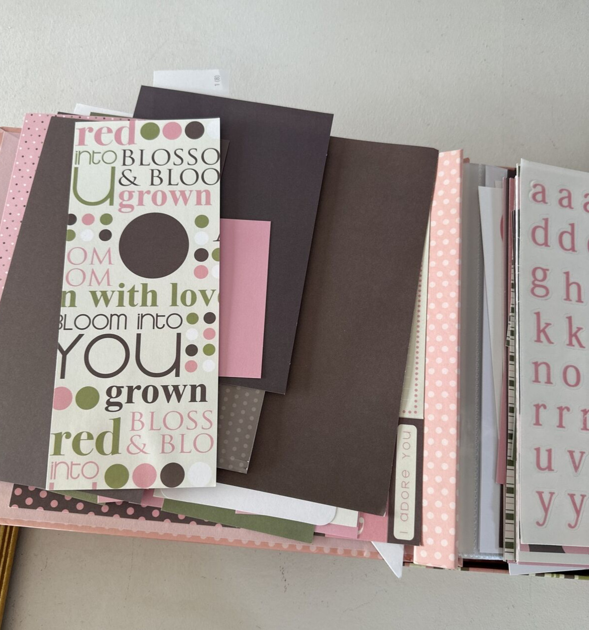 SEI Scrapbook in a box, Aunt Gerti\'s Garden, Complete Album Kit Step-by-Step
