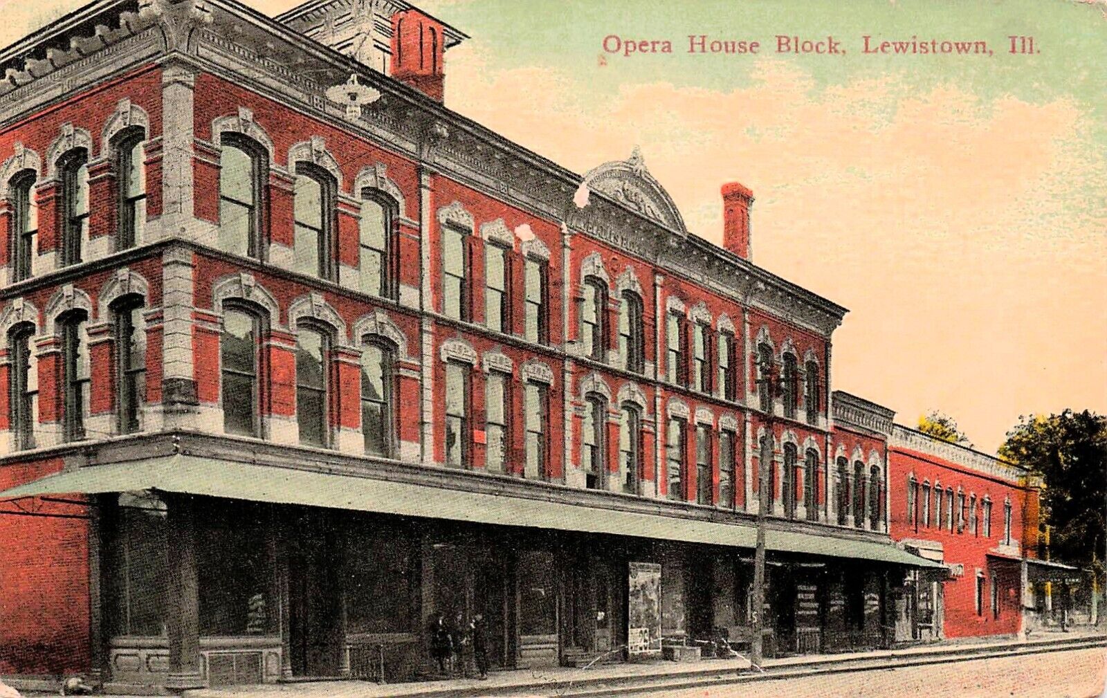 Lewistown IL Illinois Beadles Opera House Block Main Street Vtg Postcard E52