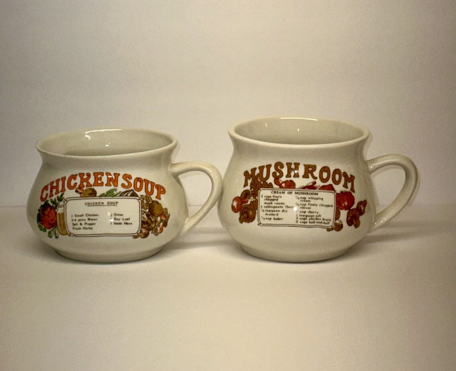 Set of 2 Vintage 70s Soup  Mugs Bowls Chicken  And Mushroom Soups Recipes